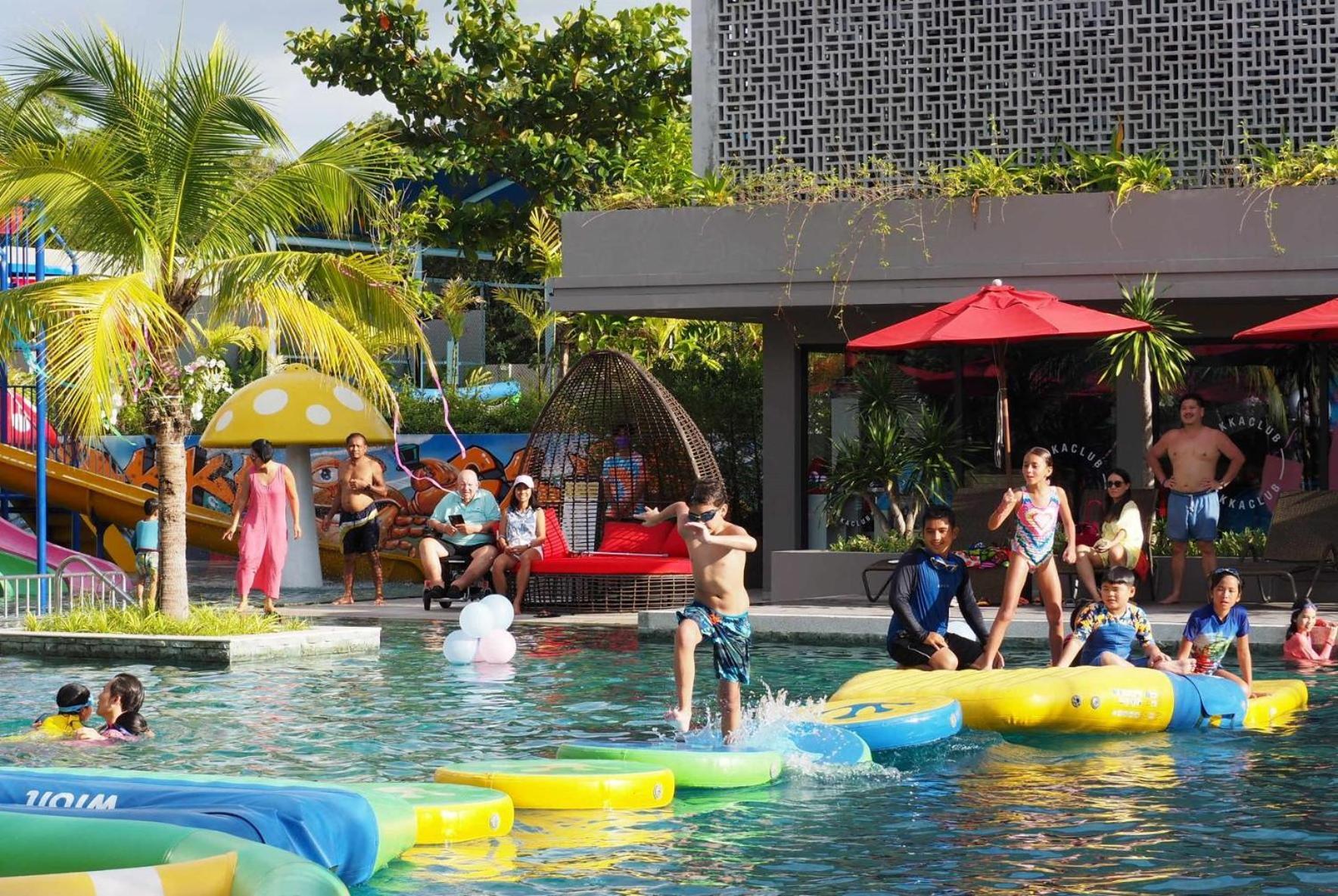 普吉岛迈考安纳塔拉度假会酒店【SHA Extra Plus】 迈考海滩 外观 照片